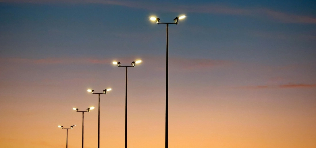 Why Modern Businesses Trust Solar Flood Lights for 24/7 Perimeter Safety