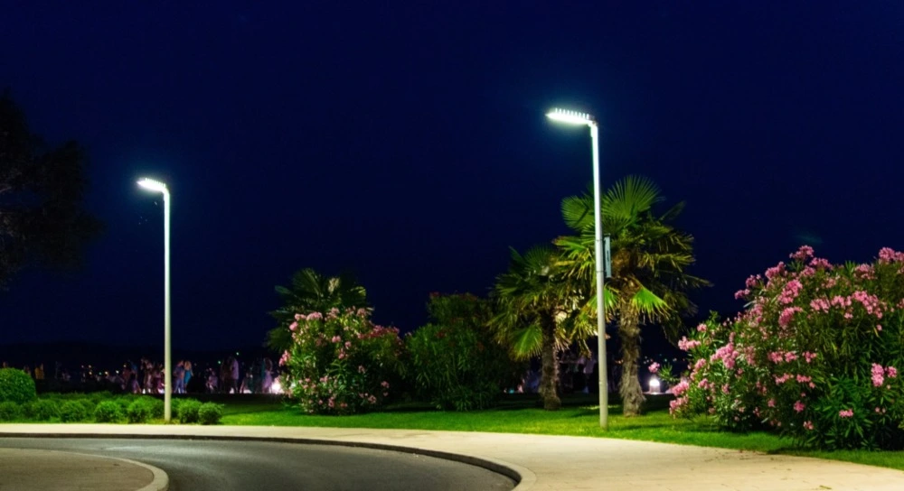 LED Street Light Specifications: Understanding Lumens, Wattage, and Coverage